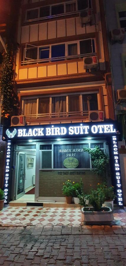 Black Bird Aparthotel